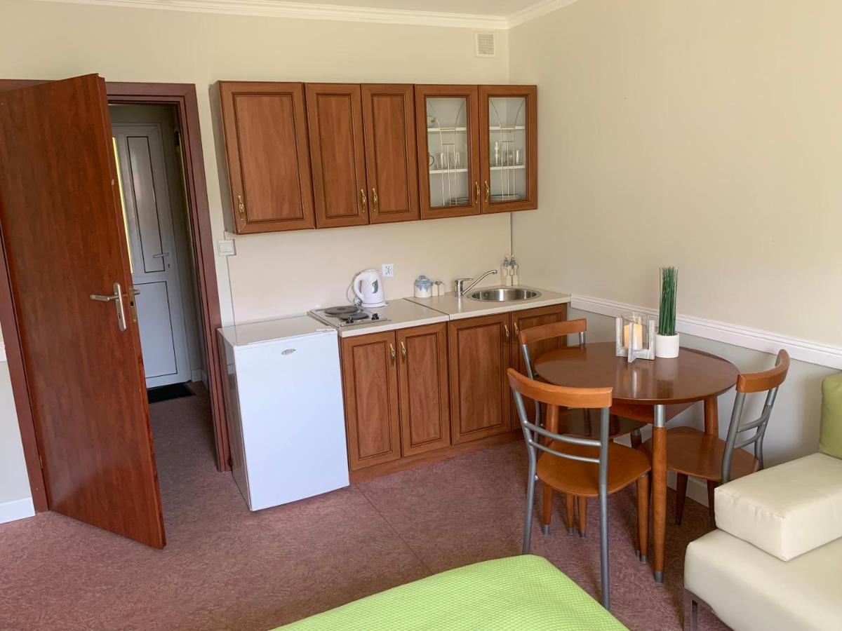 Apartamenty I Pokoje Magnolia Dźwirzyno Kültér fotó